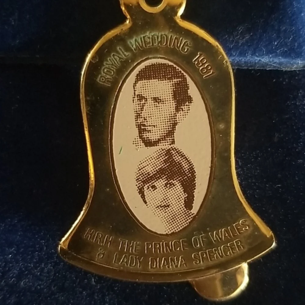Princess Diana Royal Wedding Vintage Keychain